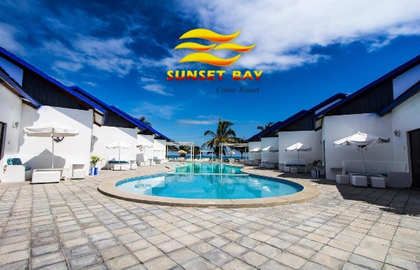 Sunset Bay Colan image 1